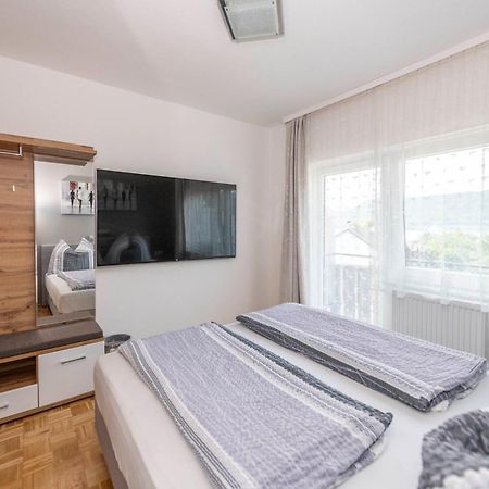 Gaestehaus Genf Velden am Wörthersee Δωμάτιο φωτογραφία