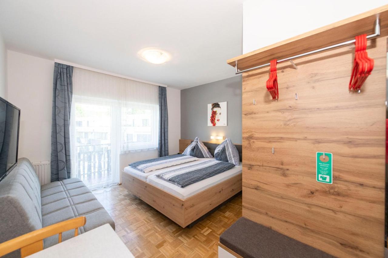 Gaestehaus Genf Velden am Wörthersee Εξωτερικό φωτογραφία
