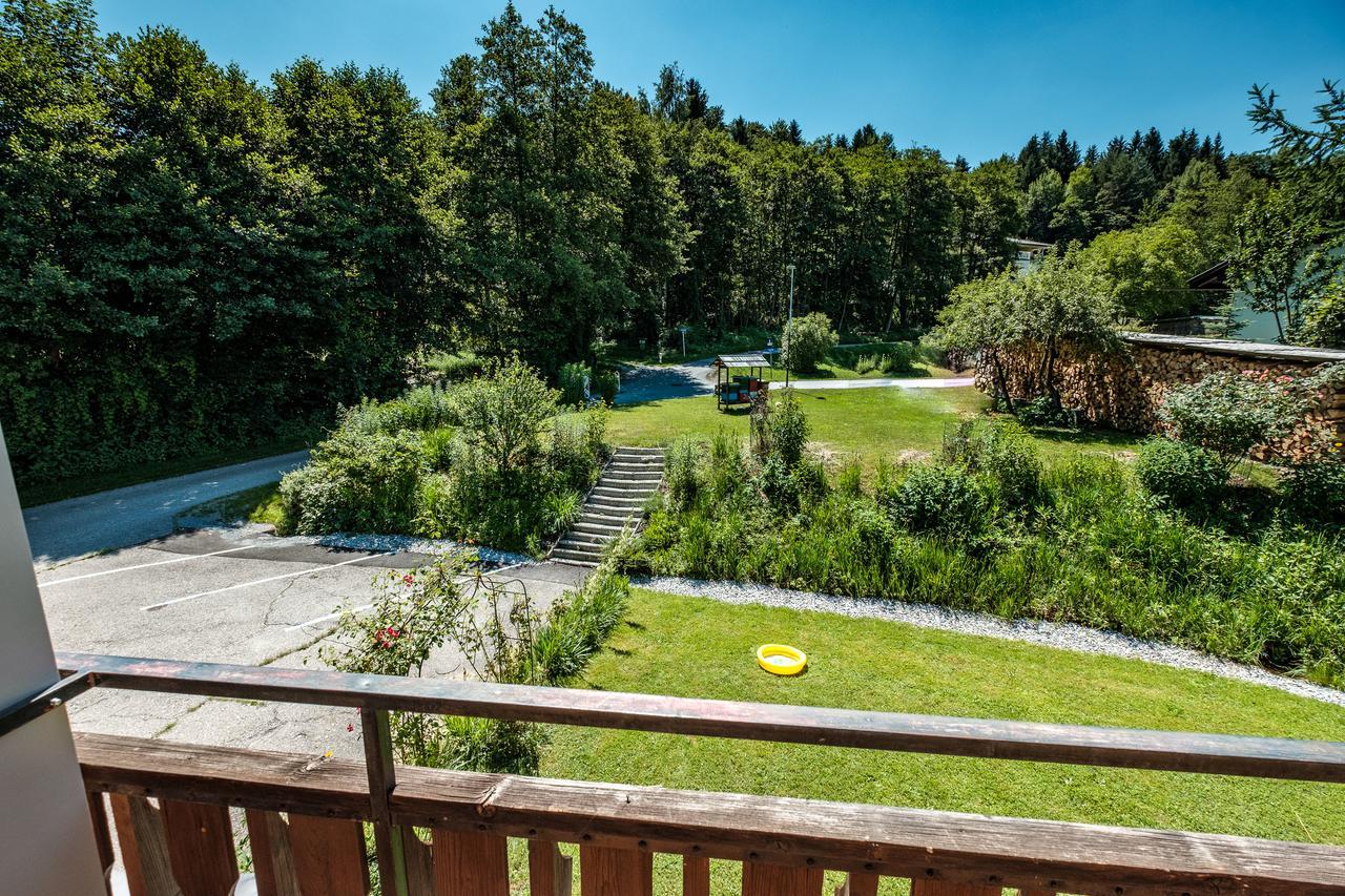 Gaestehaus Genf Velden am Wörthersee Εξωτερικό φωτογραφία
